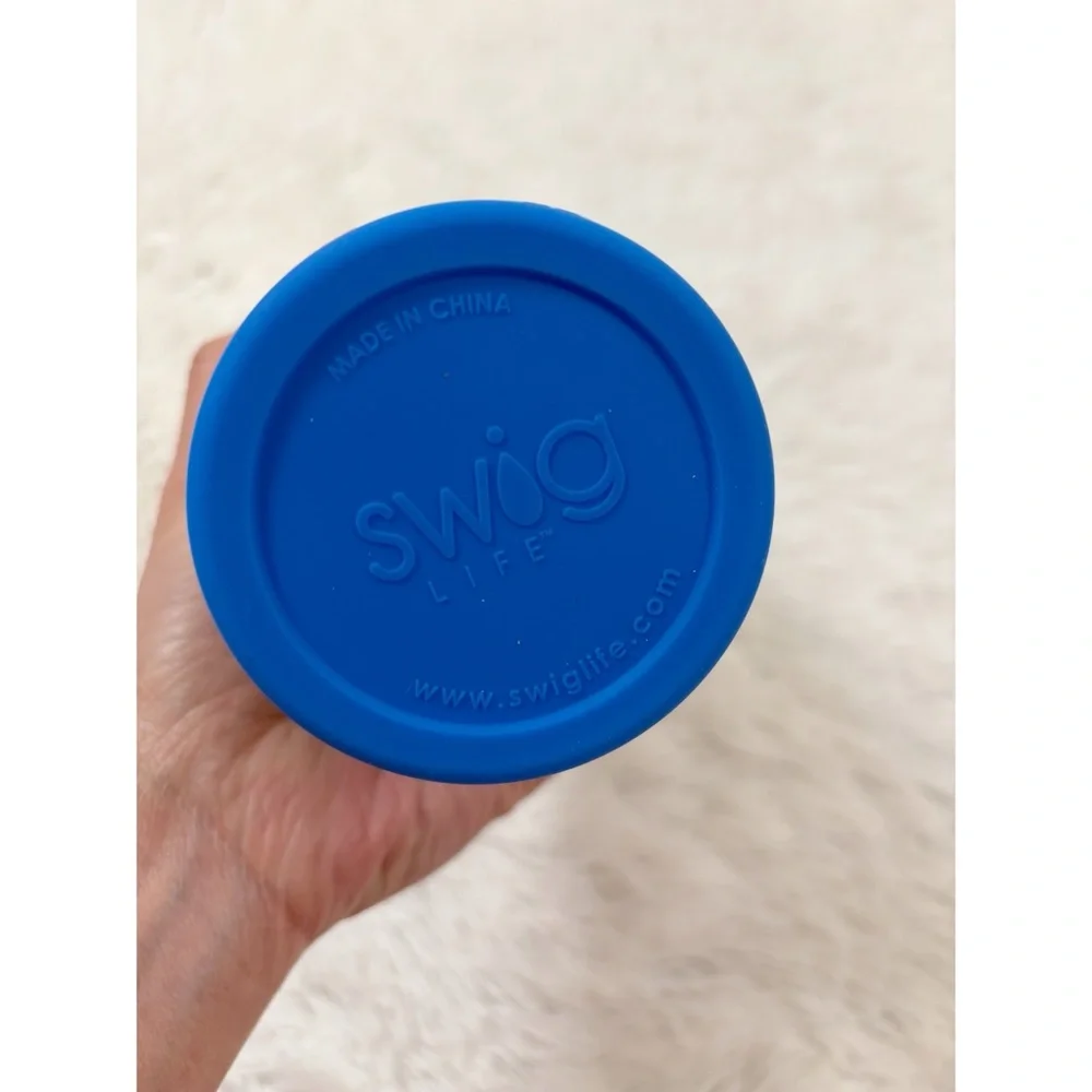 Swig Life 32oz Tumbler | Insulated Stainless Steel Travel Tumbler | Rocket Pop‎